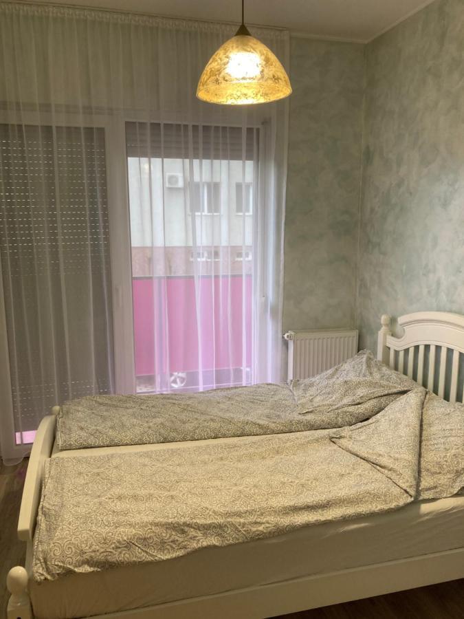 Bhoeme Apartament Oradea Εξωτερικό φωτογραφία