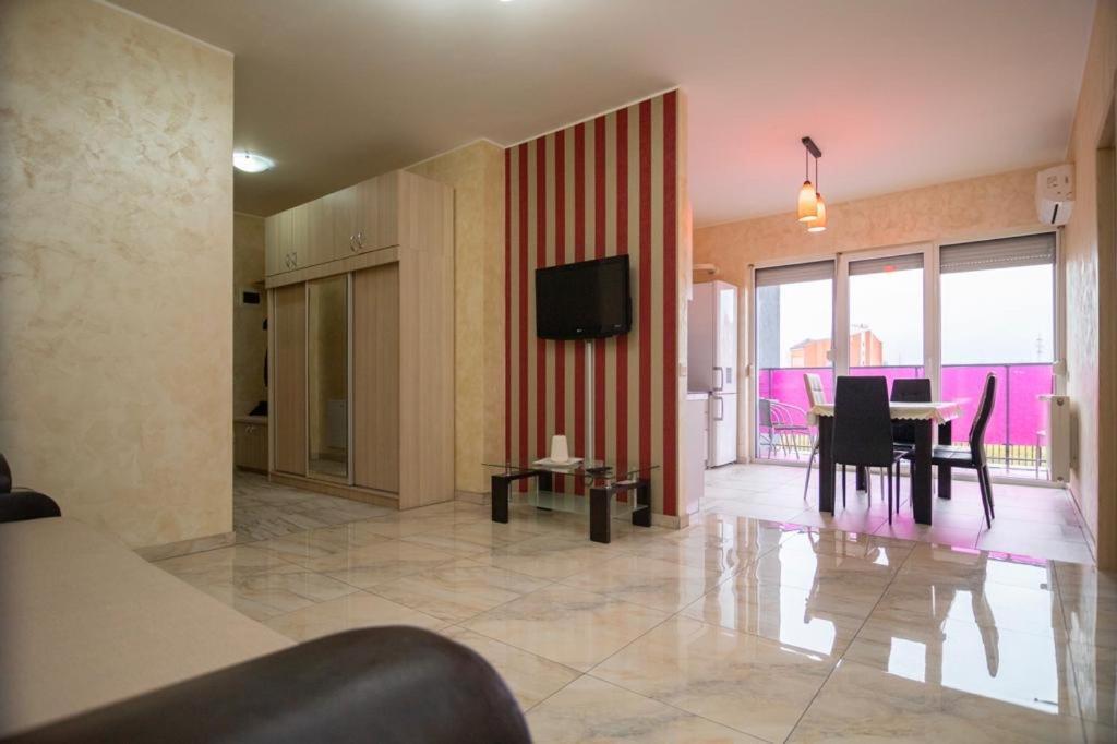 Bhoeme Apartament Oradea Εξωτερικό φωτογραφία